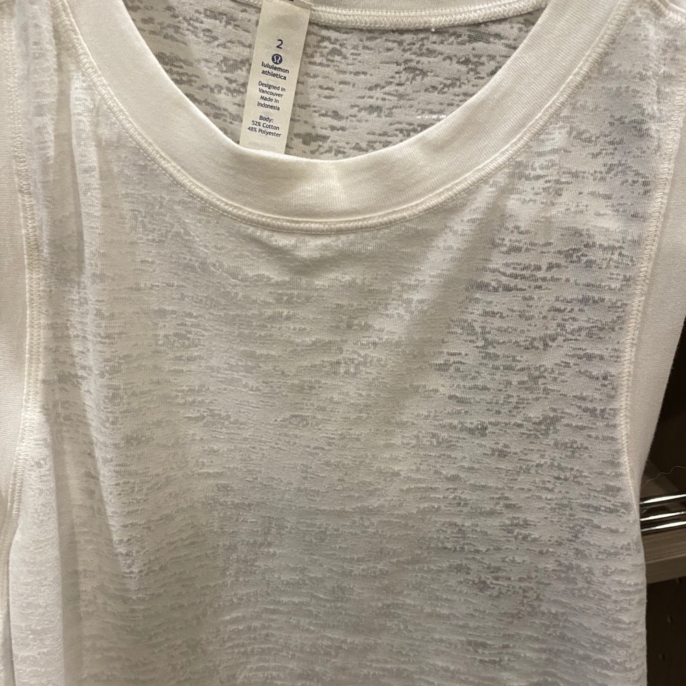 Lululemon tank top